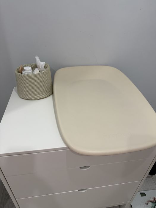 Продам детский комод stokke