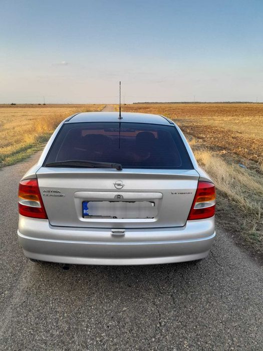 Opel Astra G,  1.4.