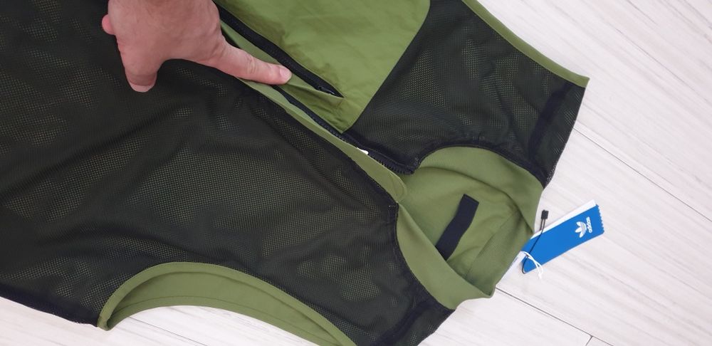 Adidas Originals Vest Mens Size M НОВО! ОРИГИНАЛ! МЪЖКИ Елек!
