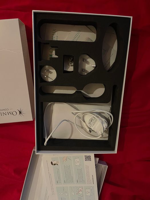 Omnilux led light therapy