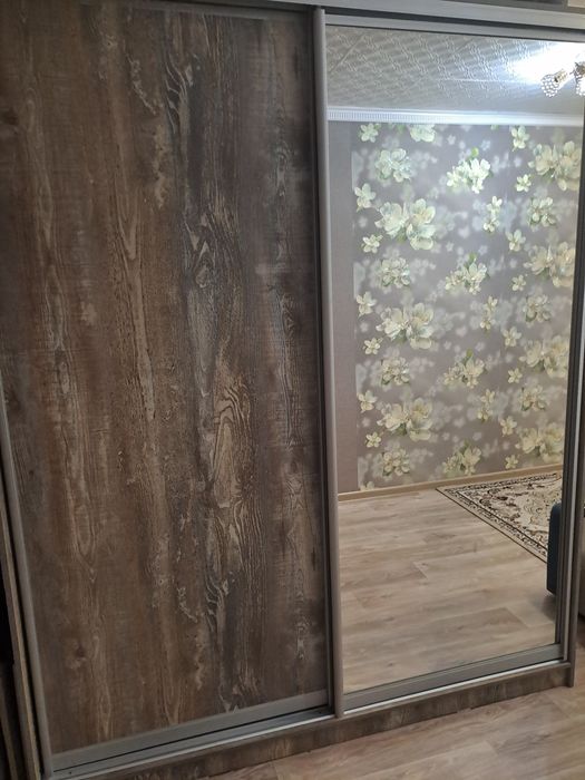 Продам шкаф купе.