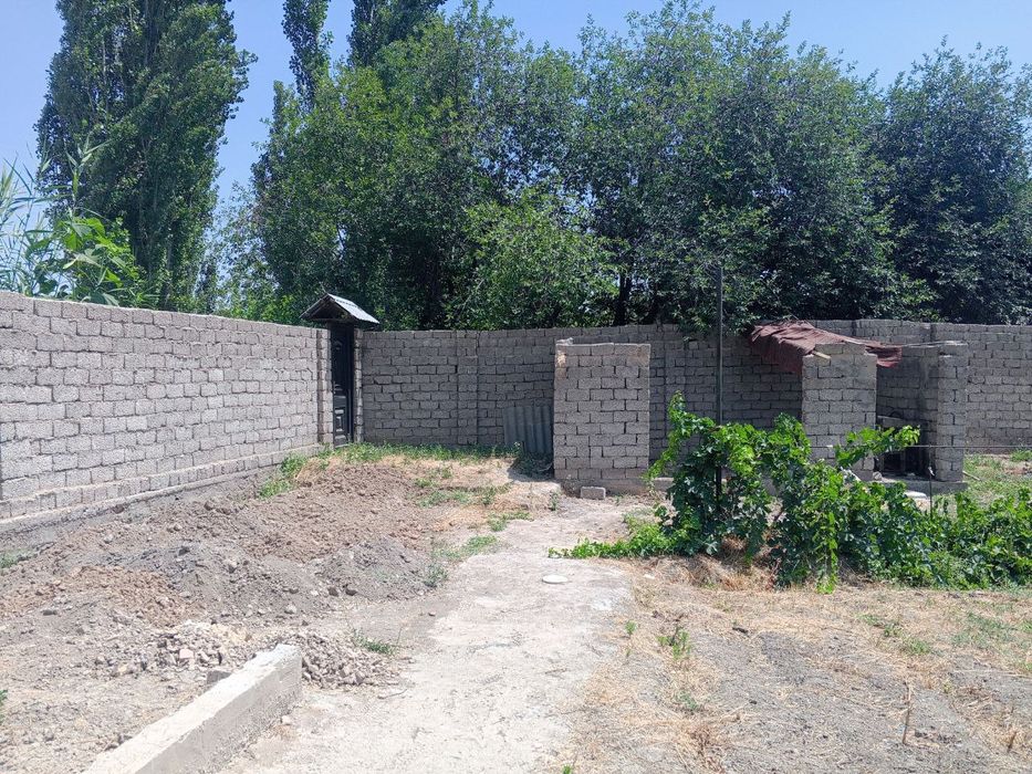 Срочно сотилади 9 сотик дан ошади