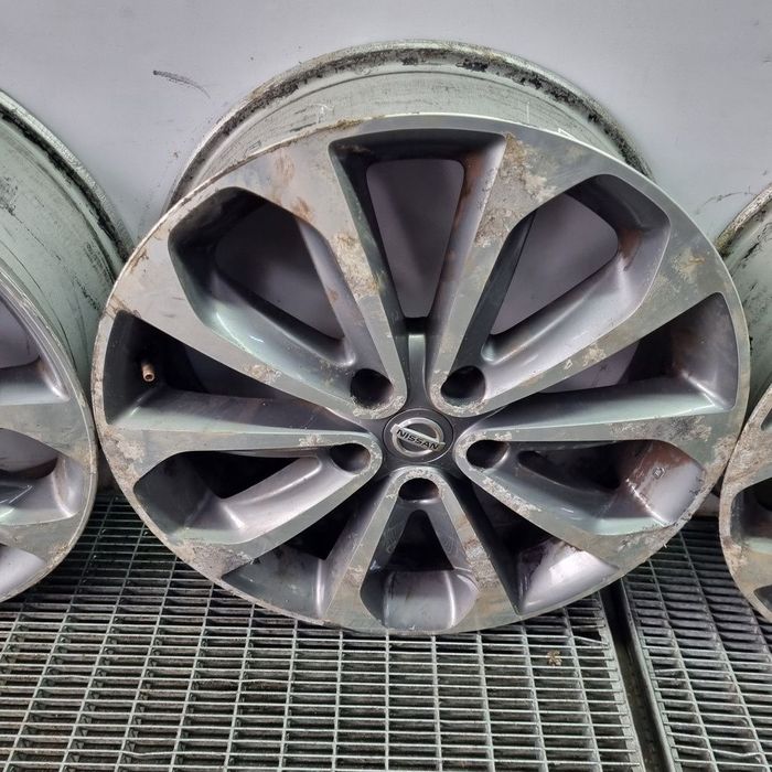 Jante aliaj Nissan Qashqai Facelift 2010 - 2013 (1484) R18 ET40 5X114.3