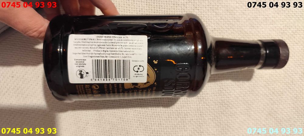 sticla goala rom condimentat dead mans fingers