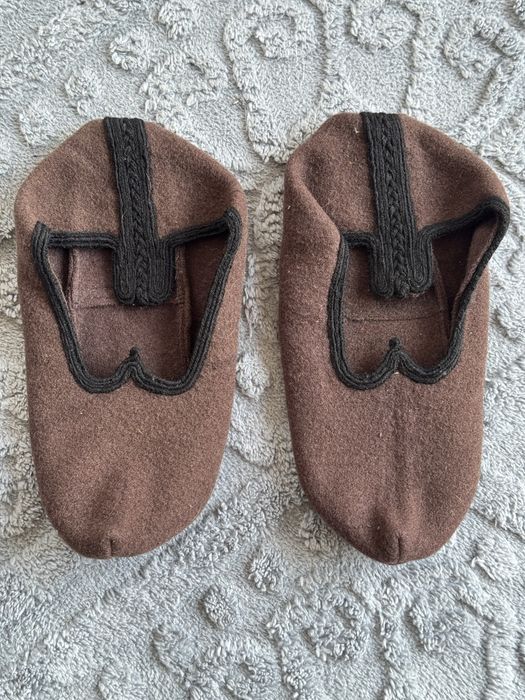 Везани родопски терлици