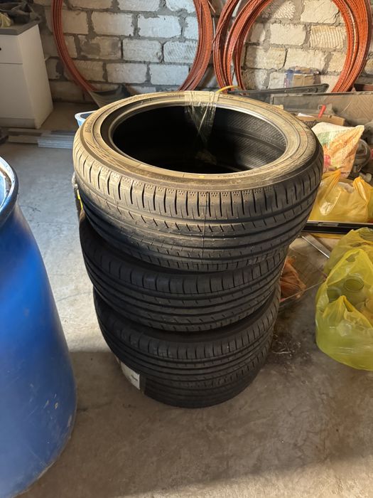 Покрышка Иокохама R18 новая