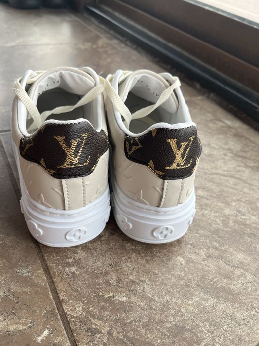 Кецове - Louis Vuitton Time Out.