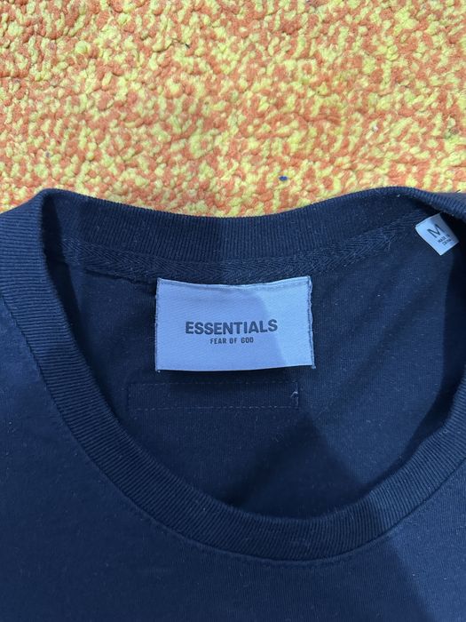 Tricou Essentials ( NOU )