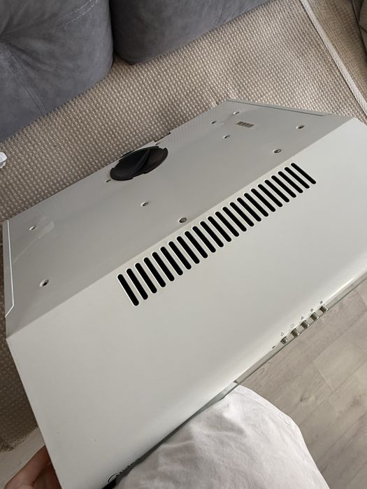 Вытежка для кухни