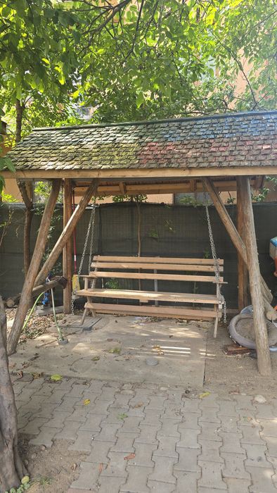 Balansoar lemn grădină