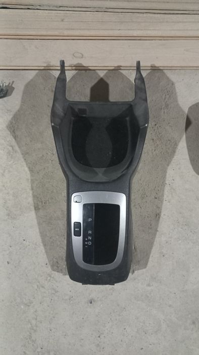 Оптра фара оригинал