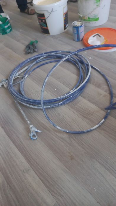 Безвоздушный краскопульт