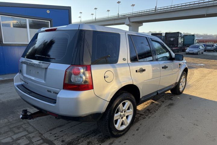 Aparatoare / Carenaj noroi fata stanga Land Rover Freelander 2 [2006