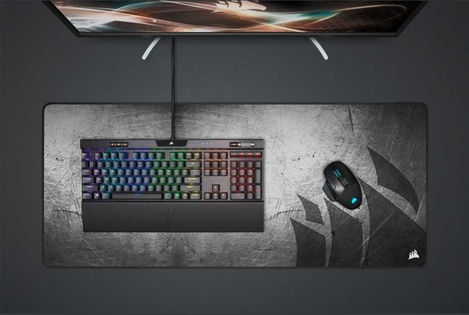 Corsair MM350 PRO Premium Spill-Proof Cloth Mouse Pad Extended XL