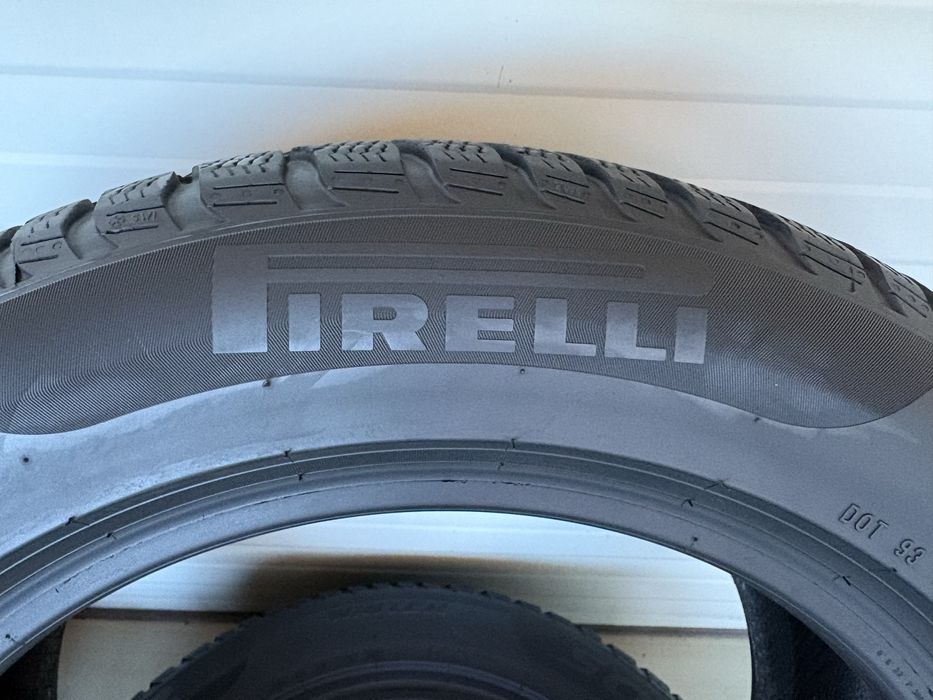 4бр зимни гуми 225/55/17/Pirelli Sottozero3 winter MO*/dot3221/6.5мм /