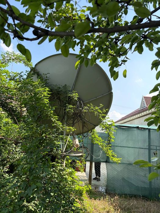 Параболическая антенна