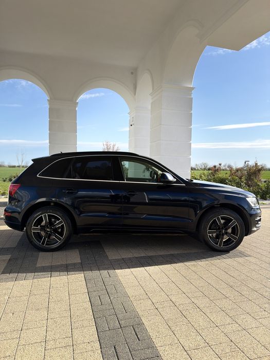 Audi q5  3.0 quattro