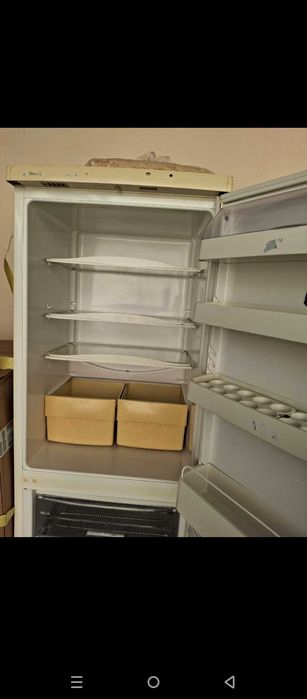 Продается холодильник