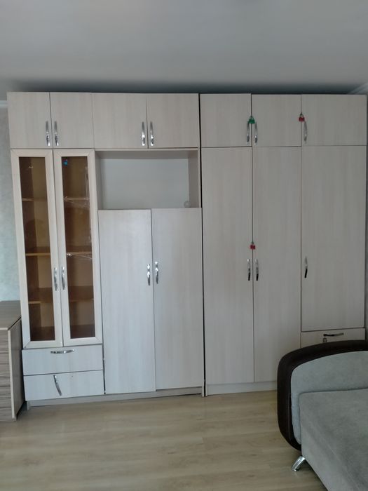 Продам шкаф в хорошем состояний