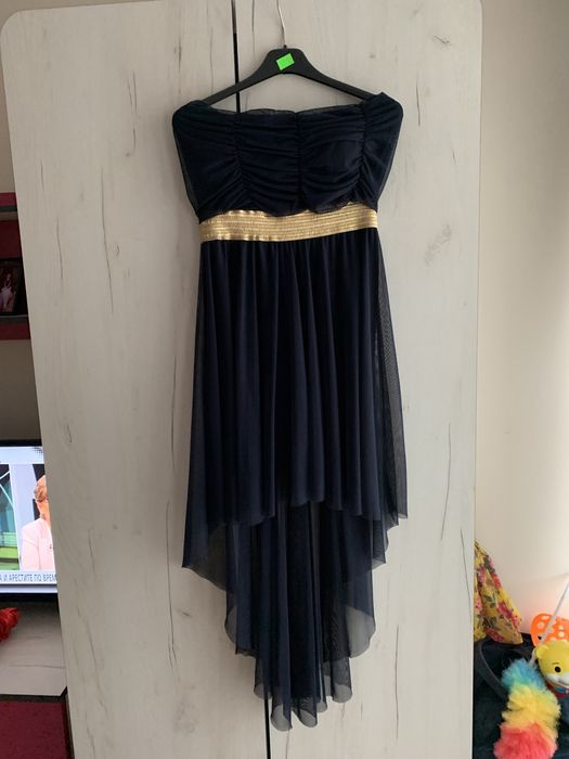 Дамска рокля