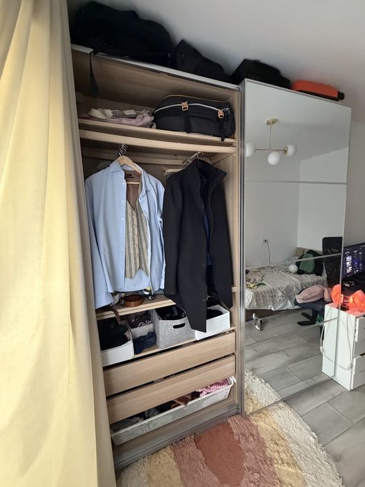 Dressing dublu cu usi glisante ikea ca nou