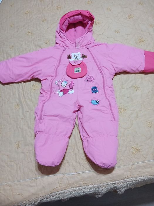 Зимний комбинзон для девочки