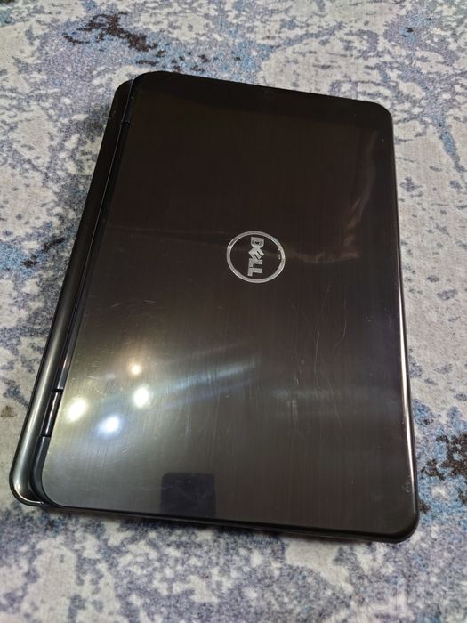 Dell Inspiron 5110 intel core i3