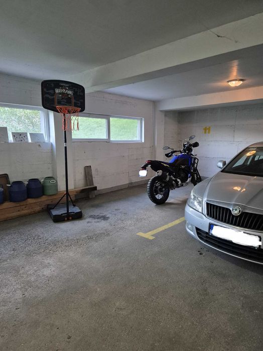 Inchiriez parcare subterana Zorilor