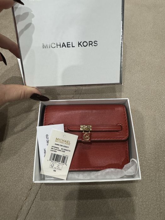 Портмоне,картхолдър