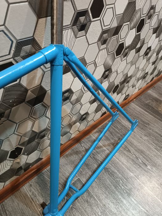 Продам раму Урал