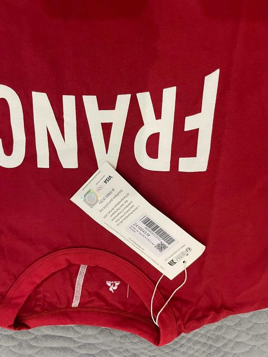 Тениска с яка на адидас на “Манчестър Юнайтед”