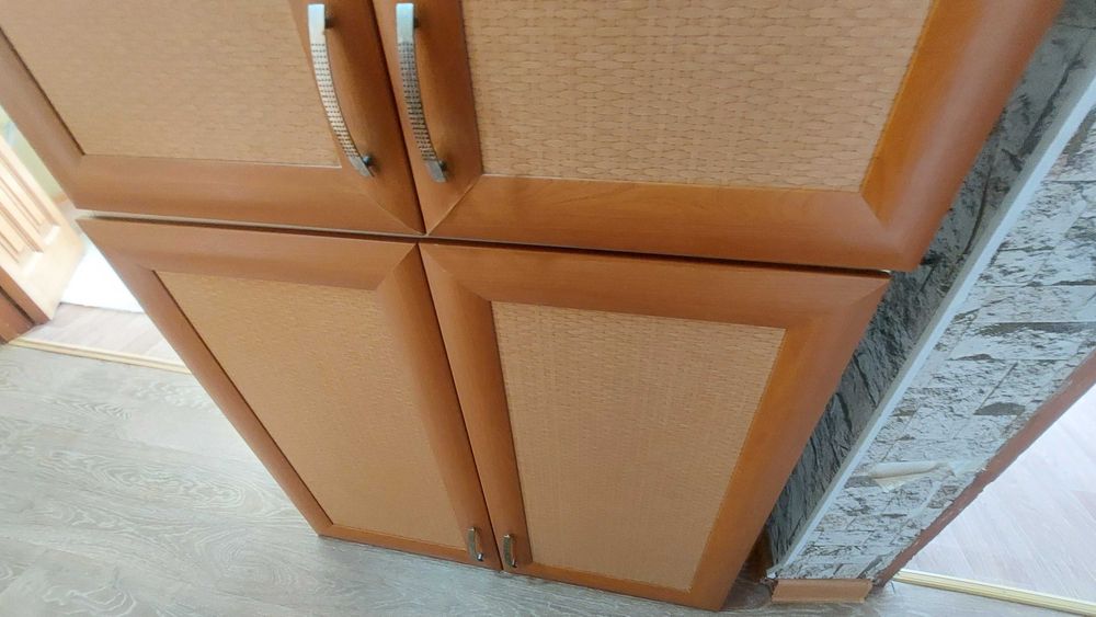 Продам кухонный гарнитур