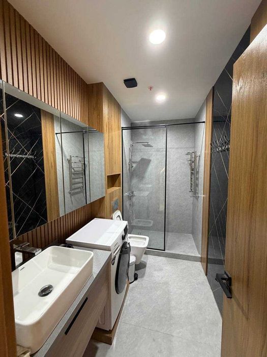 Piramit tower 3\39\48. 100м2