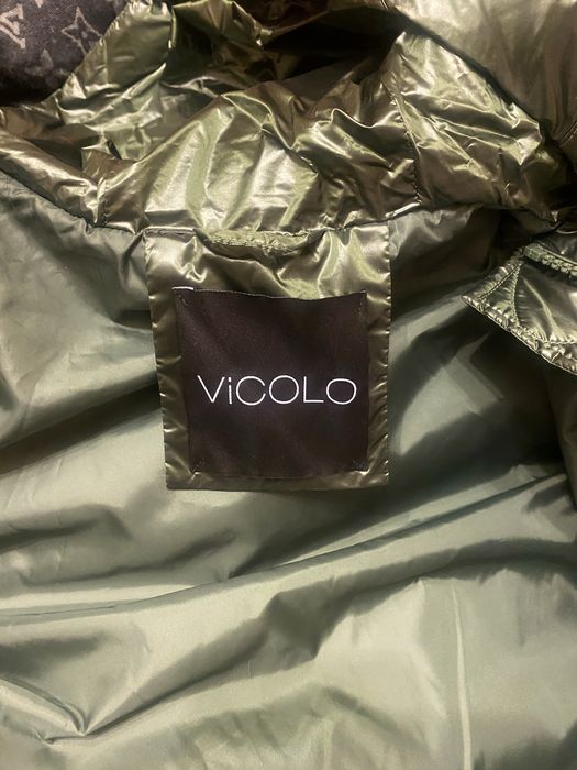 Продам плащ женский VIcolo