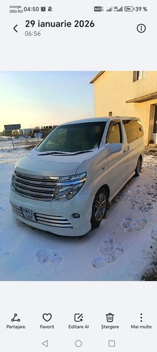 Vând său schimb Nissan elgrad