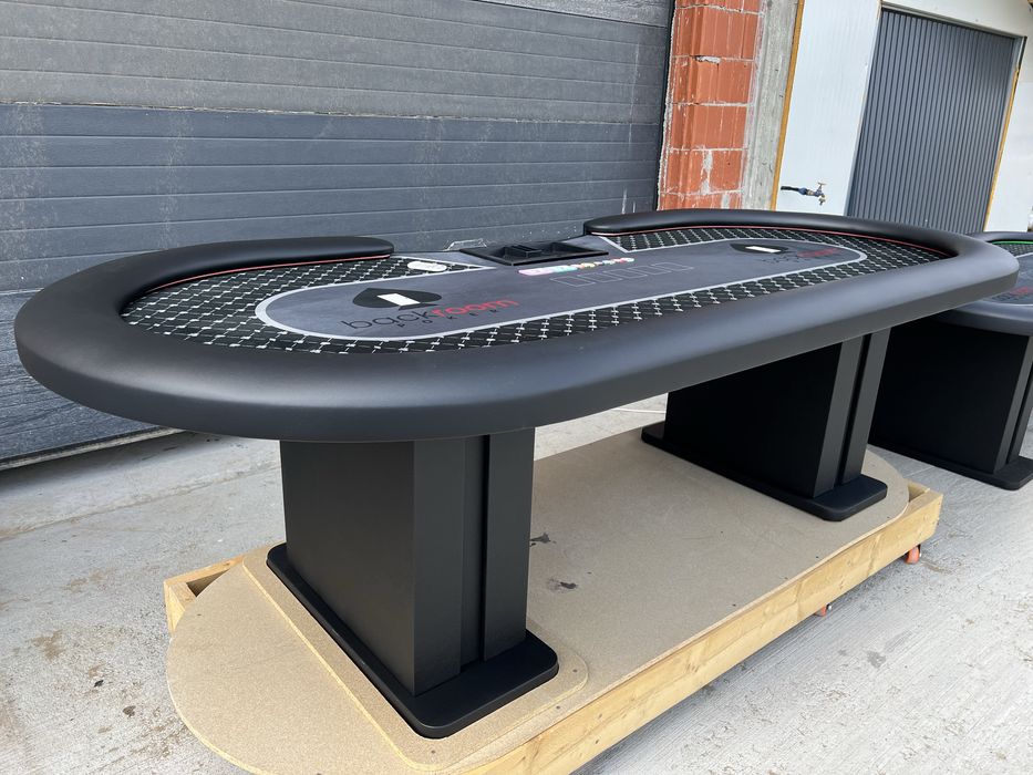 Masa poker BackRoom facuta CustomTables.eu turneu poker EPT Ultimate