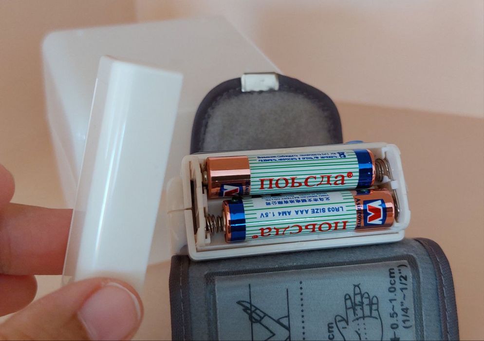 Тонометр на запястье