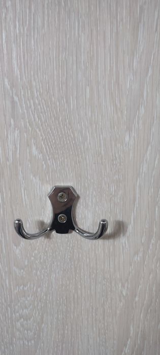 Продам Шкаф угловой