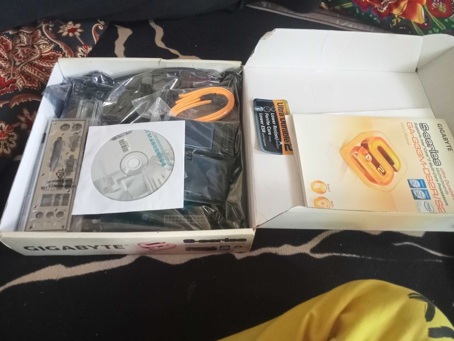 Продам материнскую плату