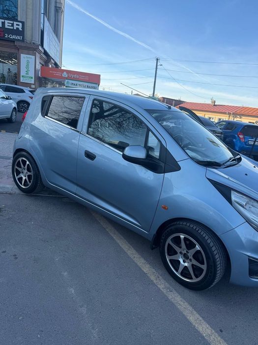 Продам Спарк 2012