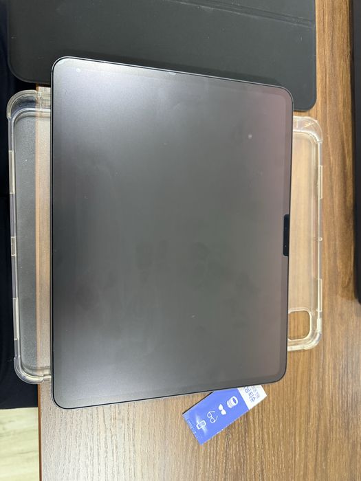 Продаётся iPad Pro M4 13" 256GB