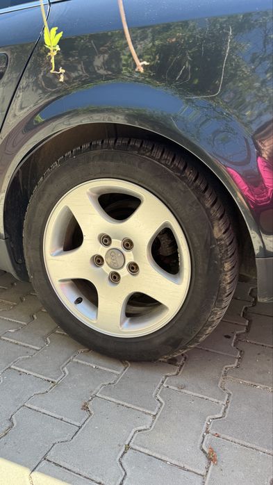 Продавам Audi A6