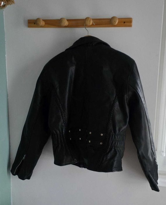 Geaca din piele naturala, calitate superioara (OFERTA)
