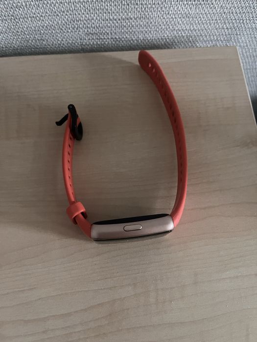 Продам смарт часы в идеальном состоянии