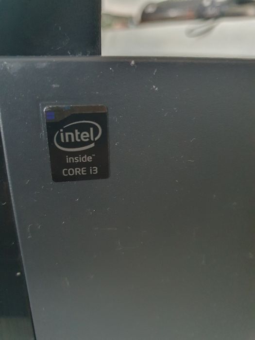 Calculator I3 Gen4 si I5 Gen 4 Lenovo E73