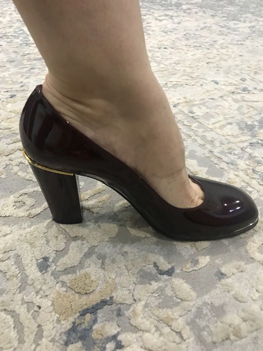 Туфли женские лаковые