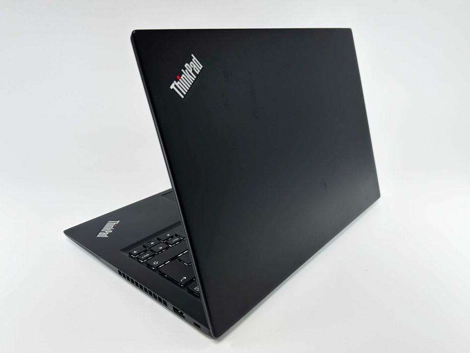 Laptop Lenovo Thinkpad T490s Intel i7 16 gb ram 128 gb ssd Ecran 14 inch Full HD Touchscreen  Design slim Gama business Factura si Garantie 12 luni