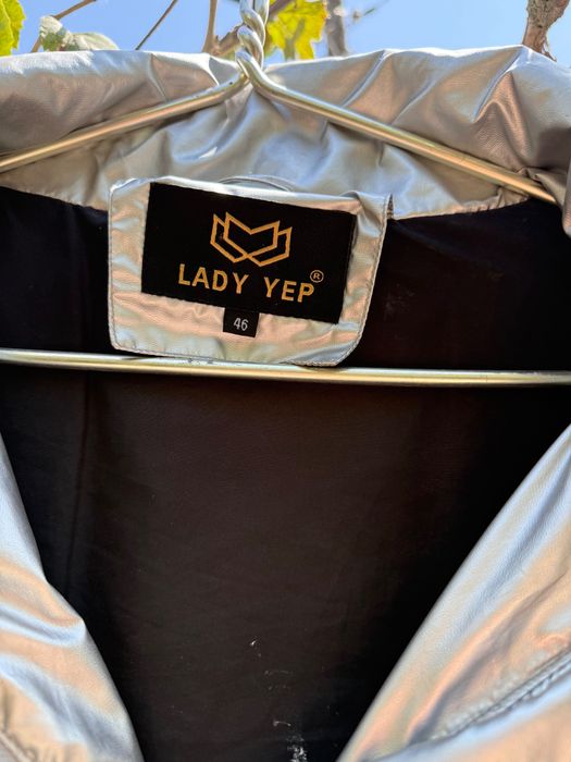 Яке Женско         .