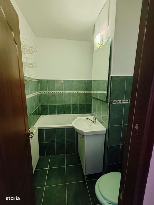Chirie-Bd.Bucuresti, apartament 2 camere , etaj intermediar