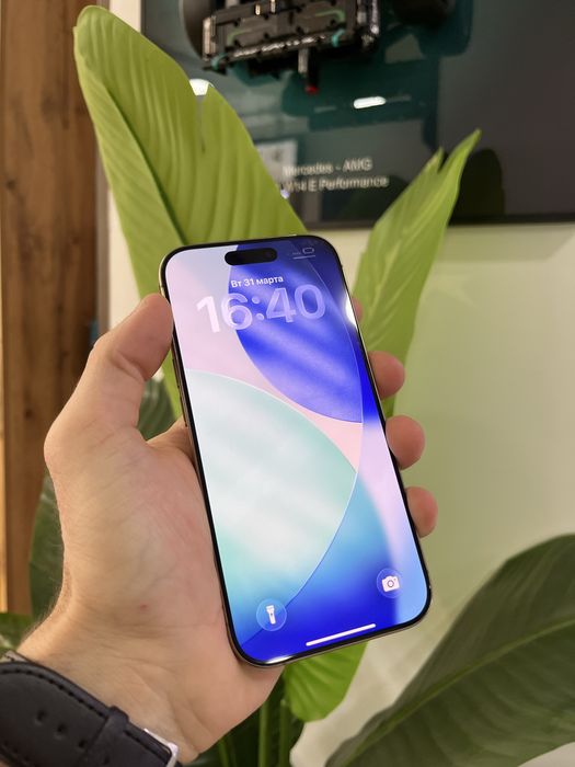 iPhone 16 Pro в илеальном состоянии